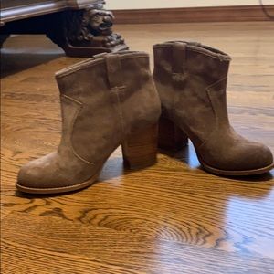 Splendid Lakota Block Heel Booties